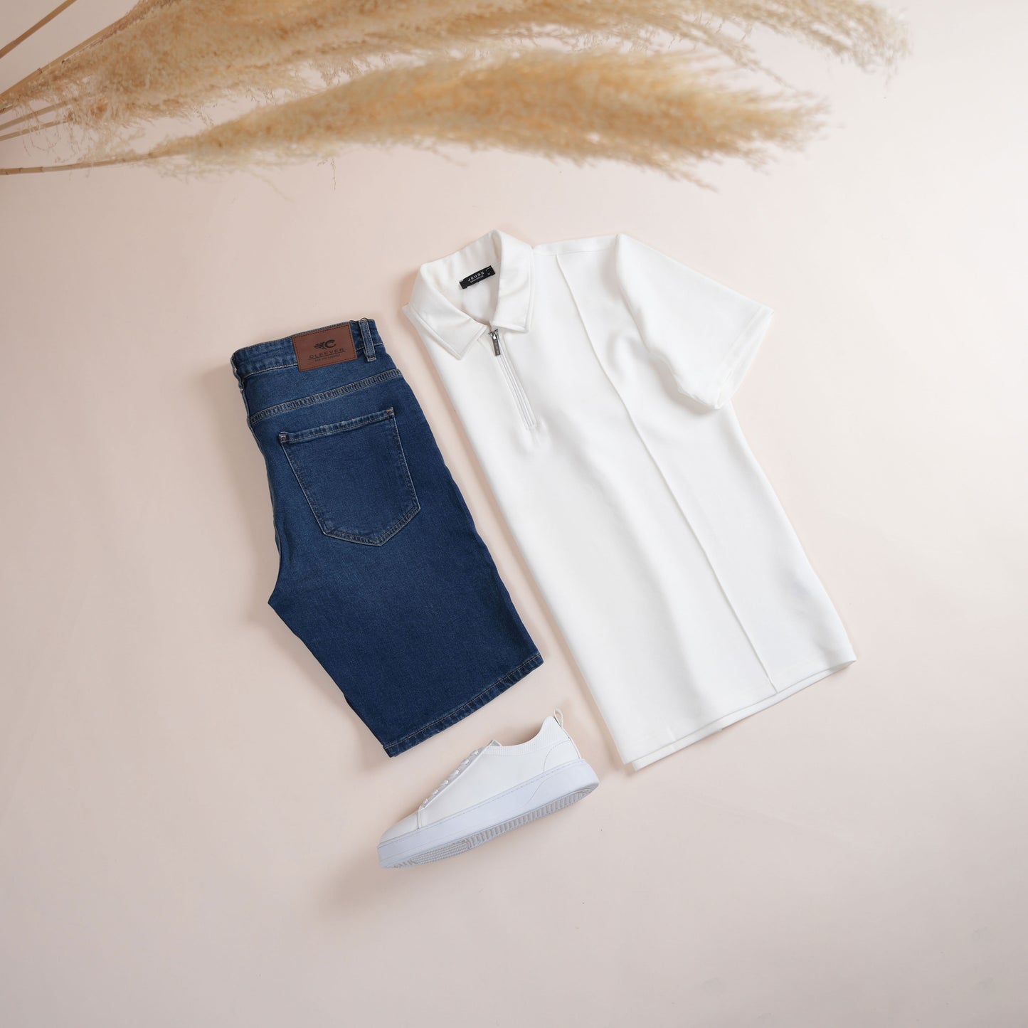 Short Cleevcer en jean brut