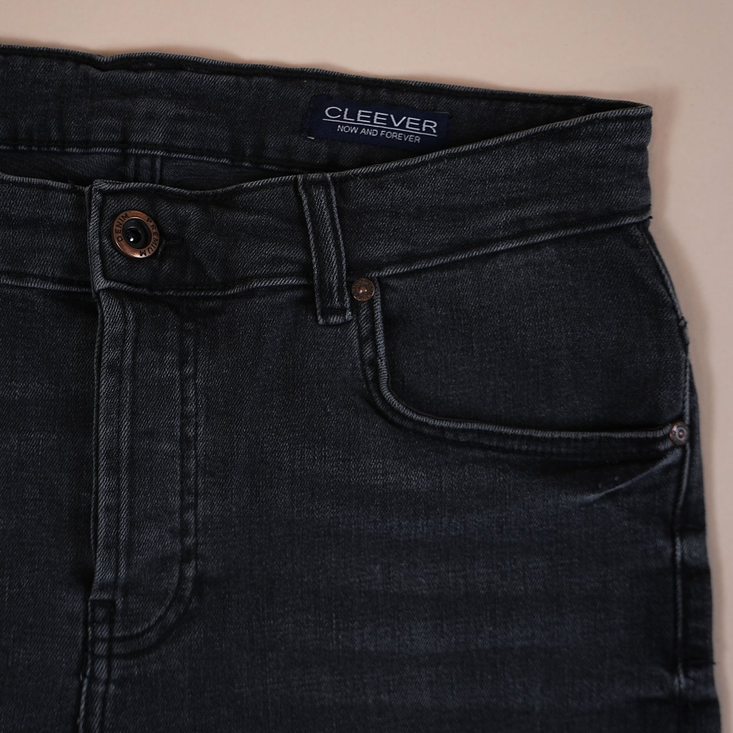 Short CLEEVER en jean gris