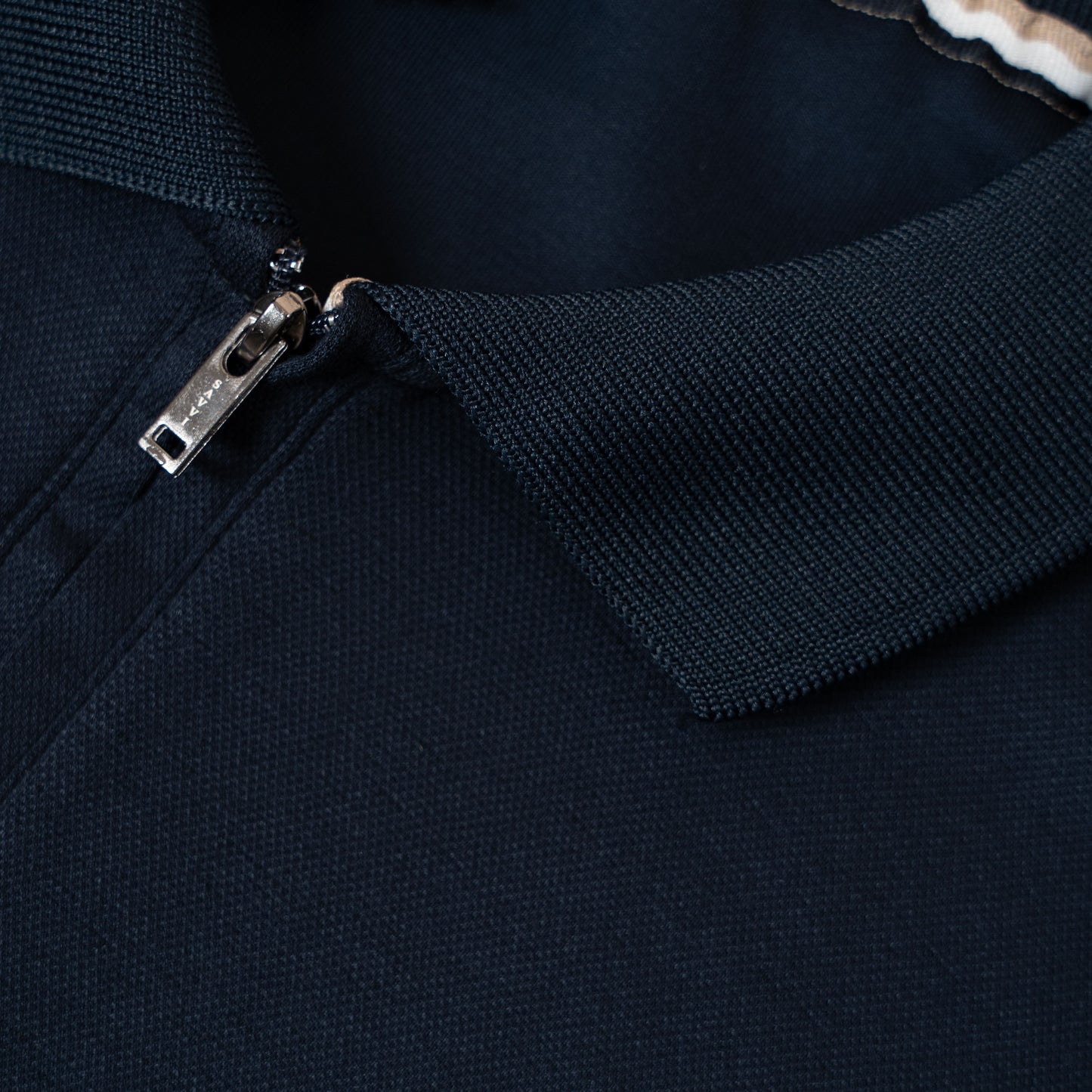 Polo Maille Texturée Zippé