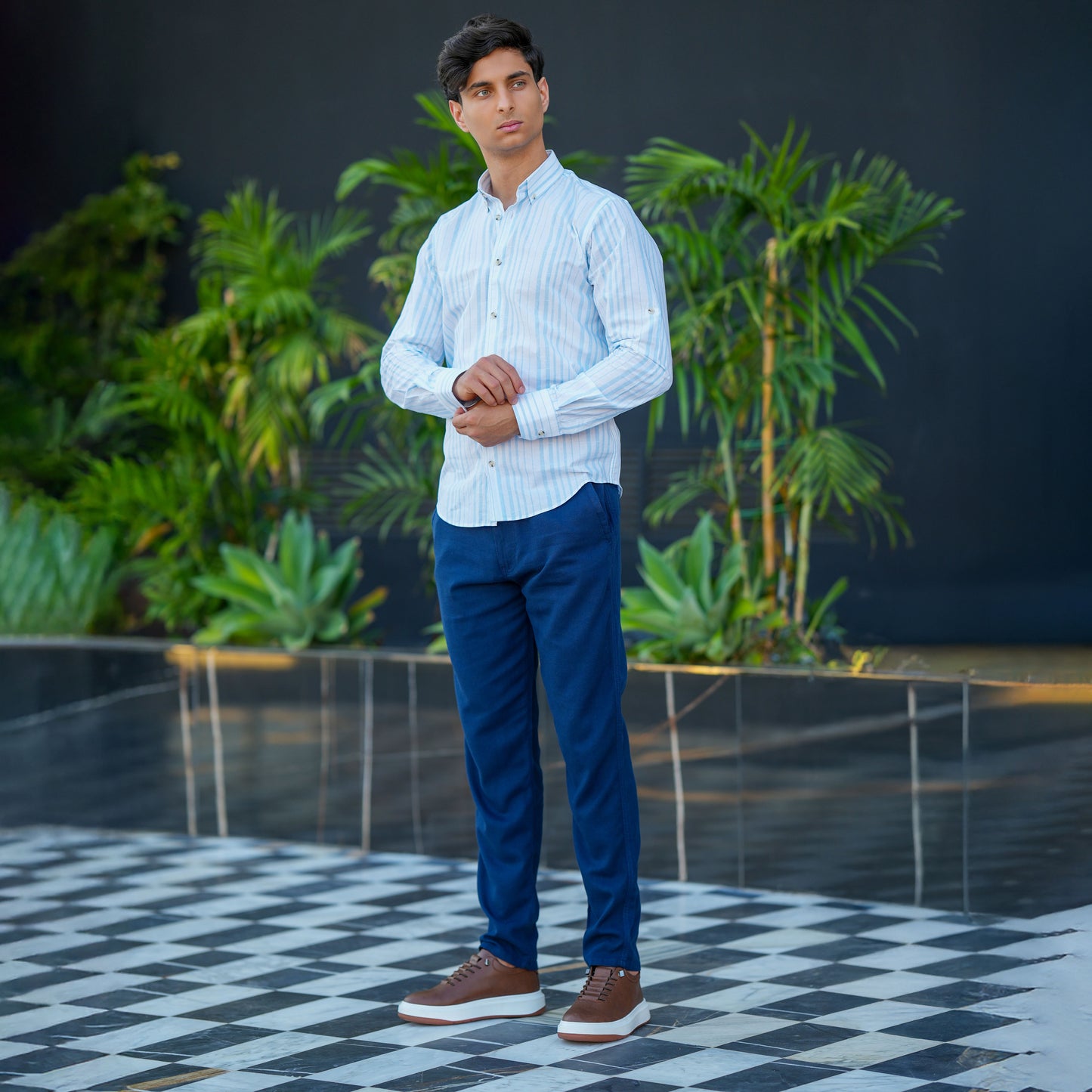 Chemise CLEEVER en lin rayée bleu ciel