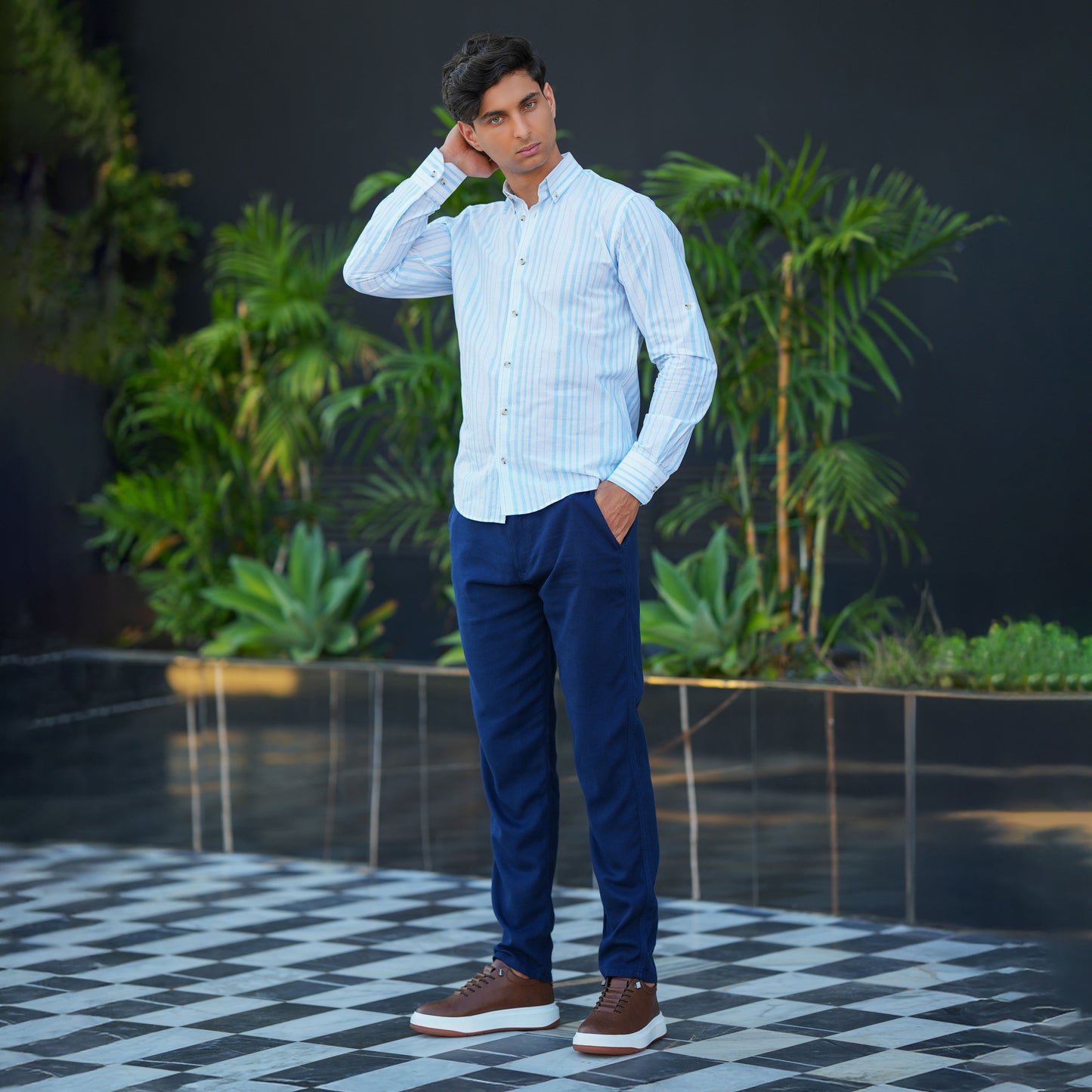 Chemise CLEEVER en lin rayée bleu ciel