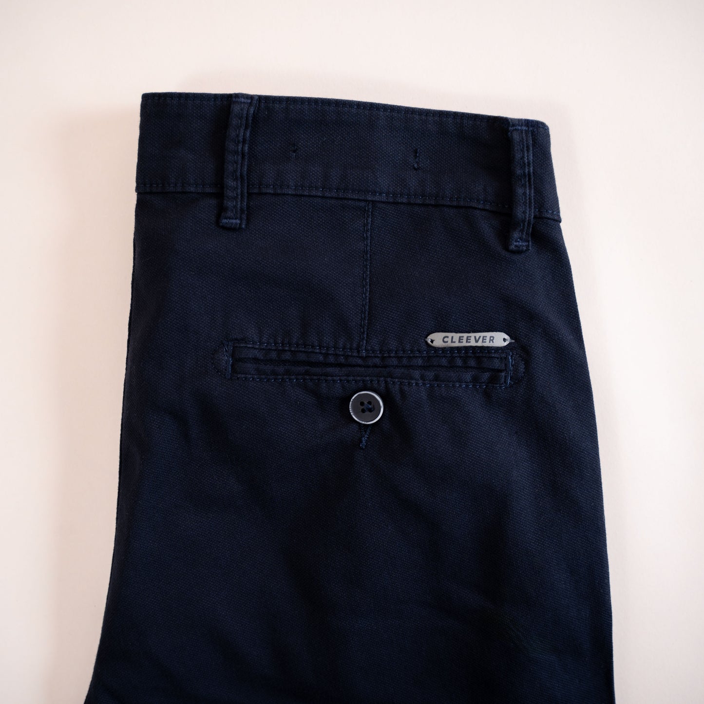 Pantalon chino structuré