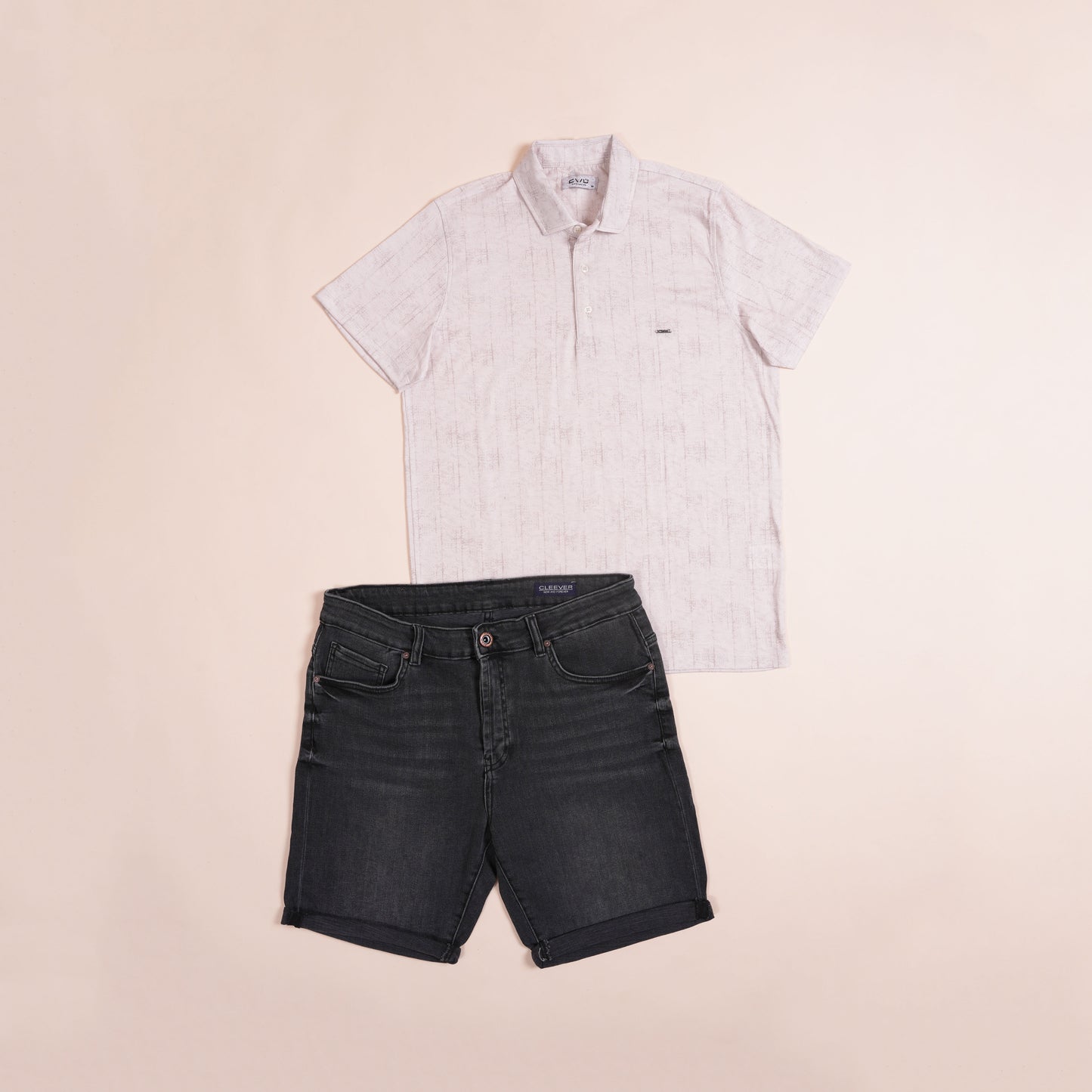 Polo a Motif Abstrait