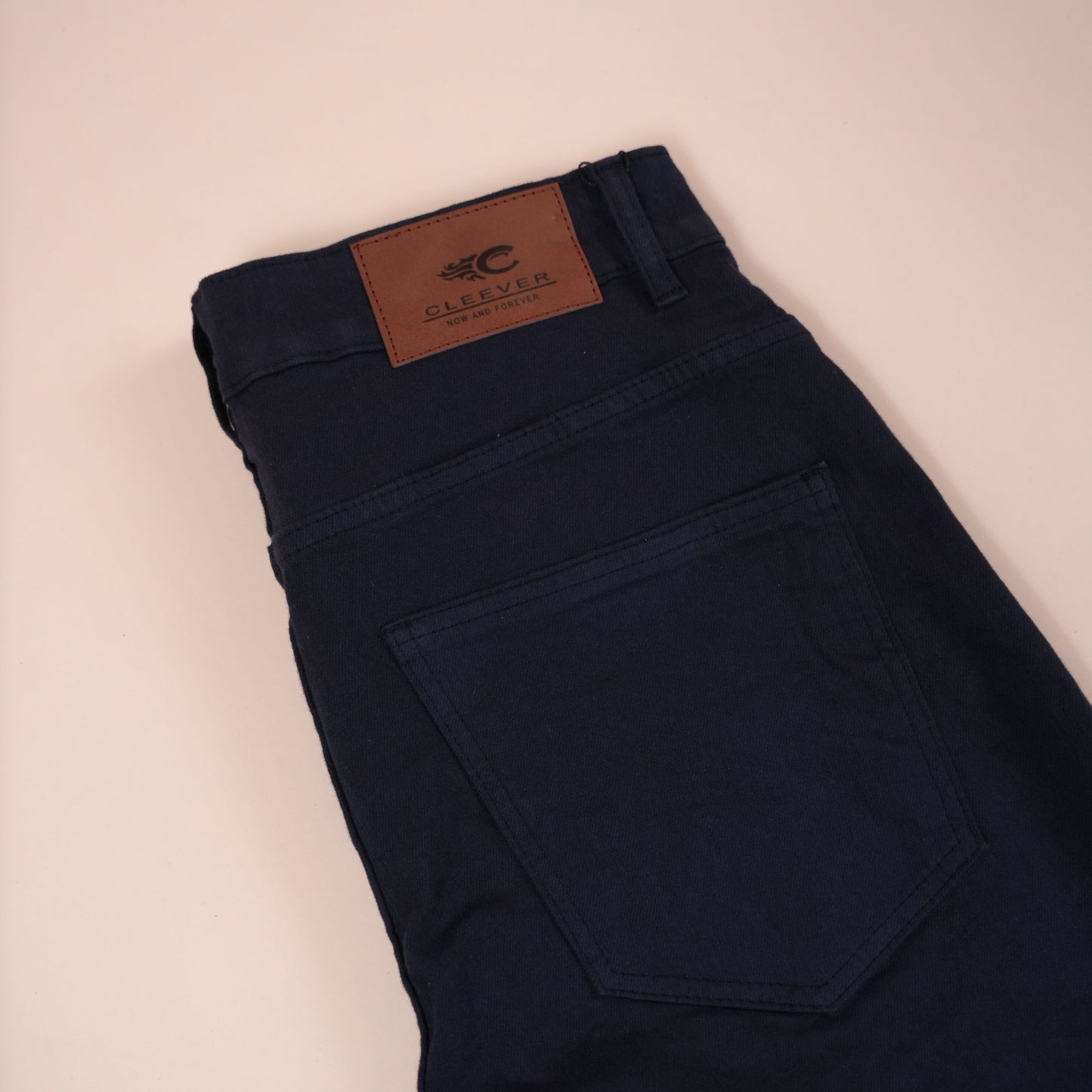 Short CLEEVER en jean bleu marine