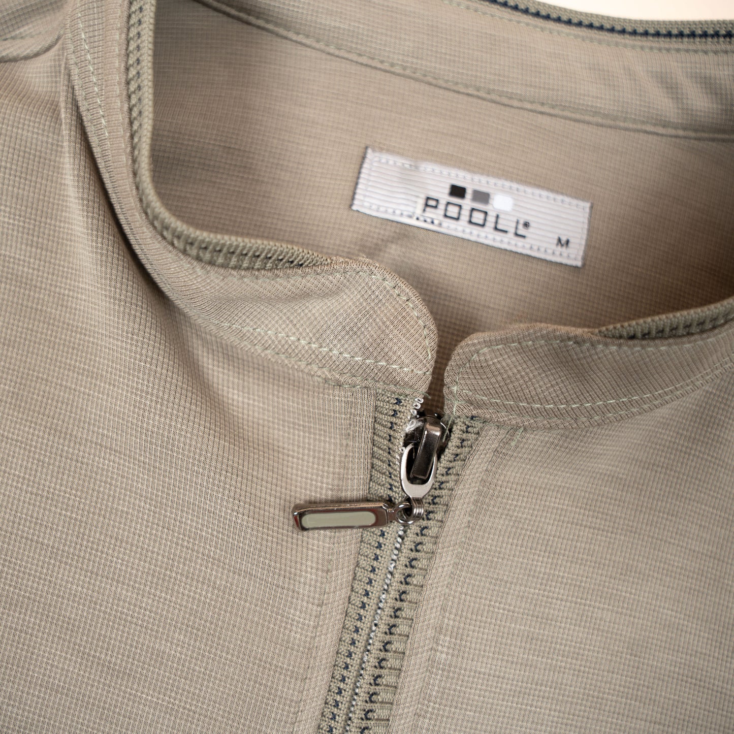 Polo Texturé à Zip