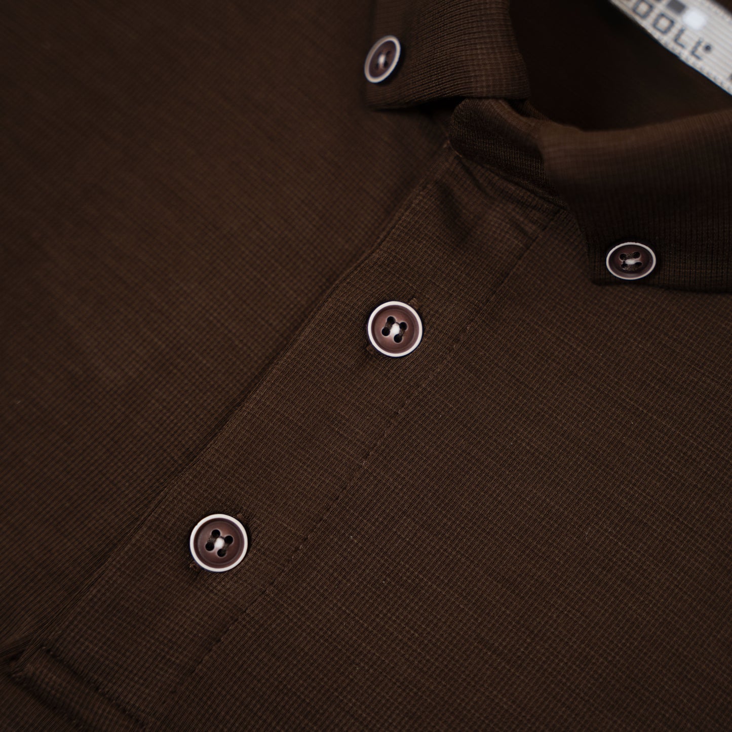 Polo Texturé Contemporain