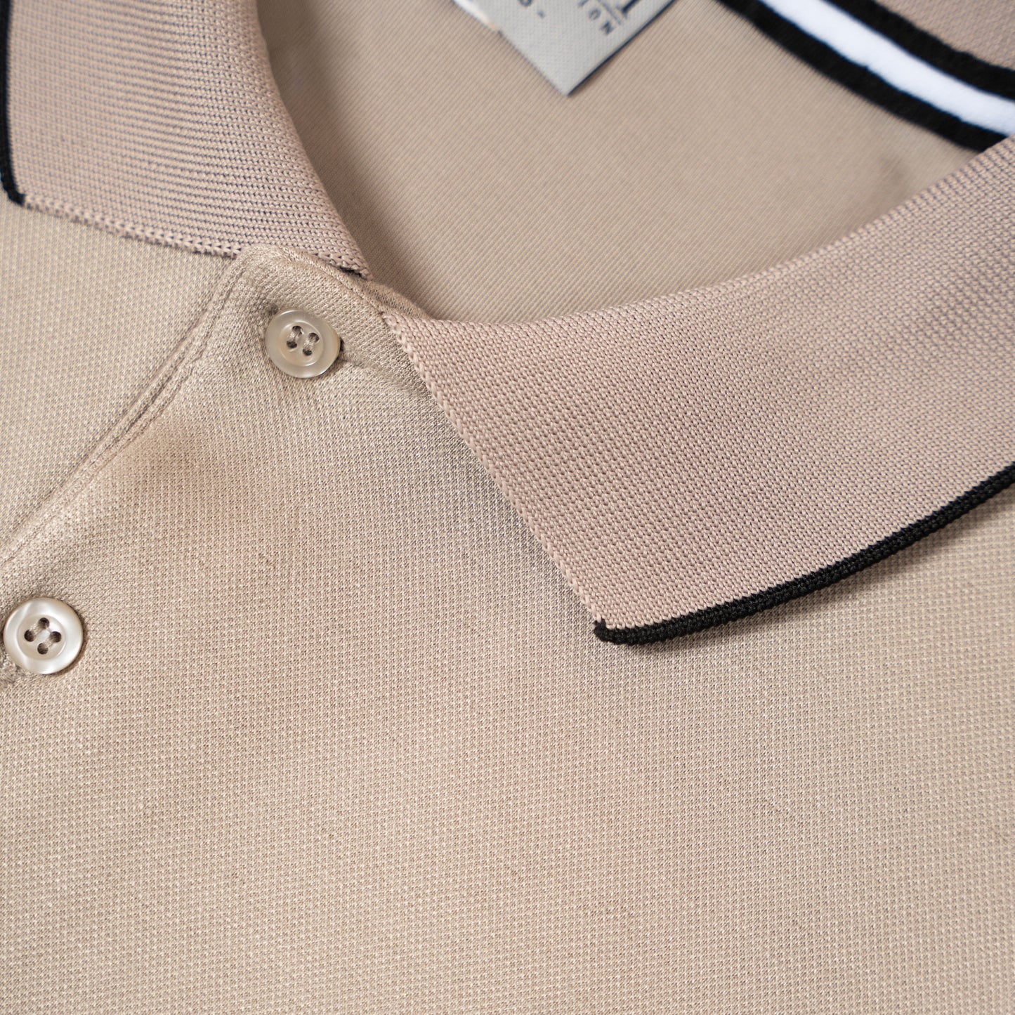 Polo Minimaliste Premium