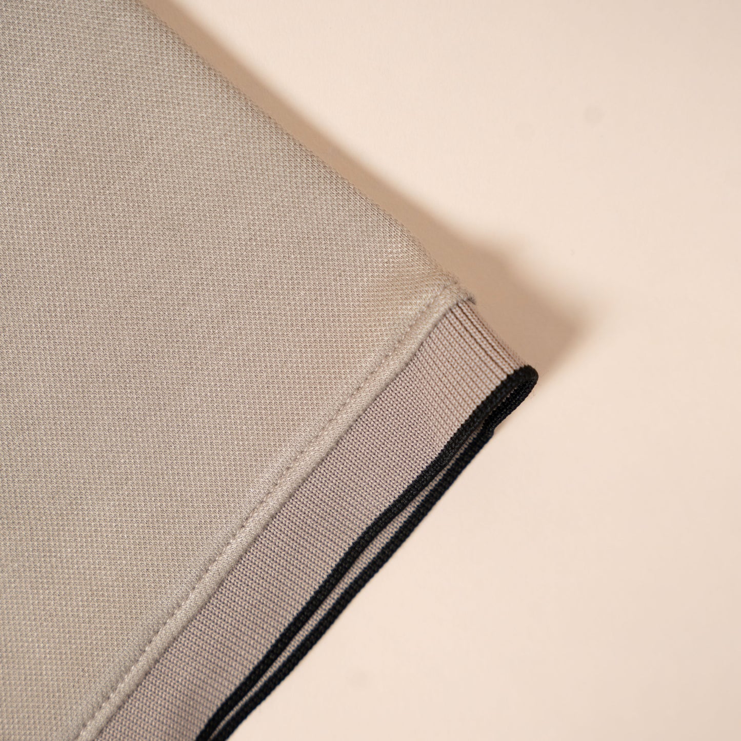 Polo Minimaliste Premium