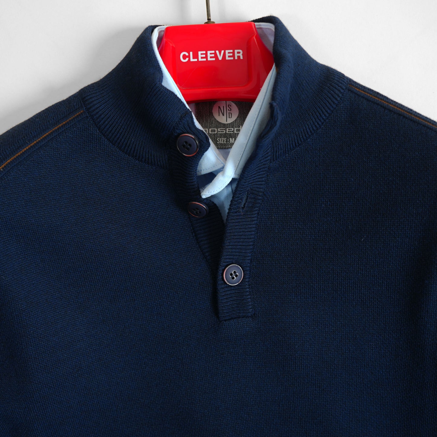 Pull Col Boutonné Bleu Marine