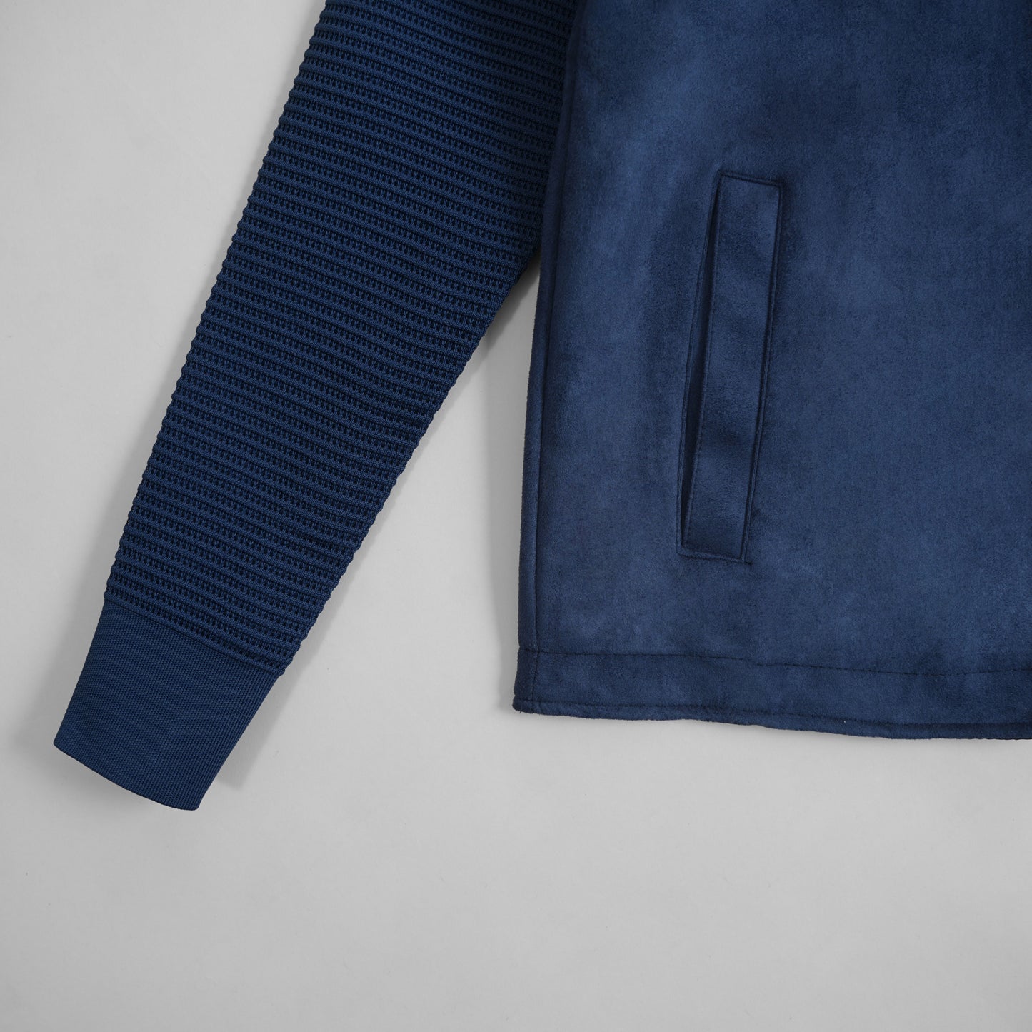 Veste Suédée Manches Texturées