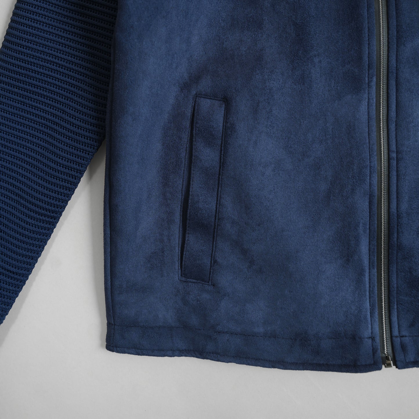 Veste Suédée Manches Texturées