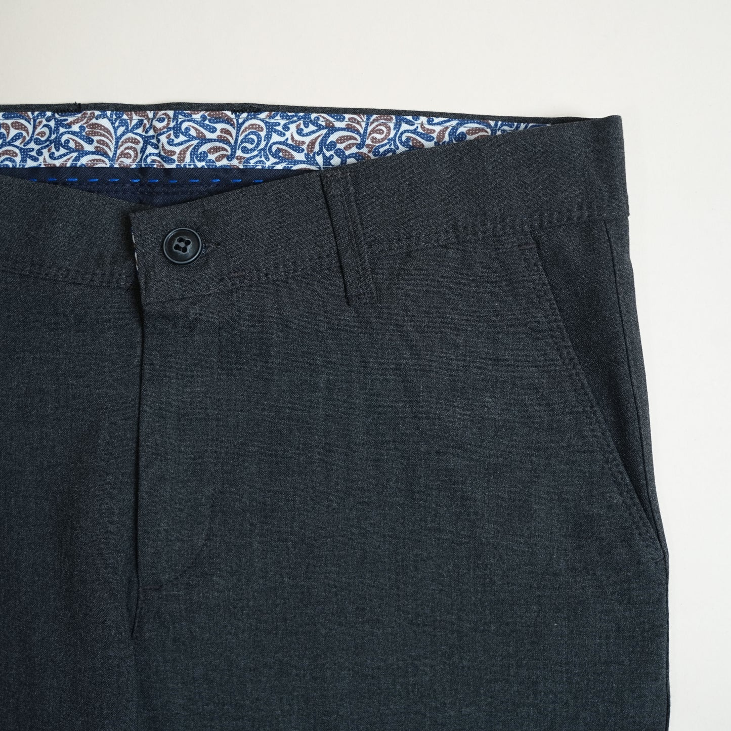 Pantalon coupe Classique